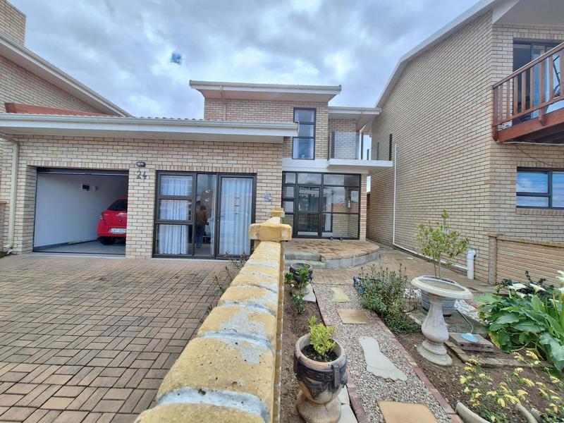 3 Bedroom Property for Sale in Tergniet Western Cape